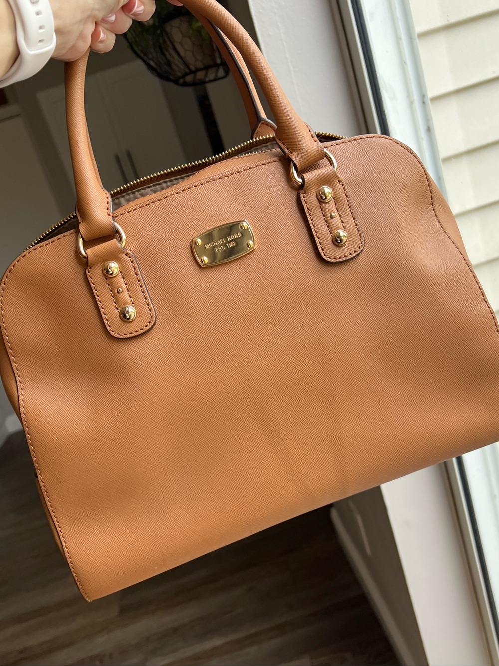 Michael Kors Saffiano Leather Satchel Tan Structured Bag Gold Hardware